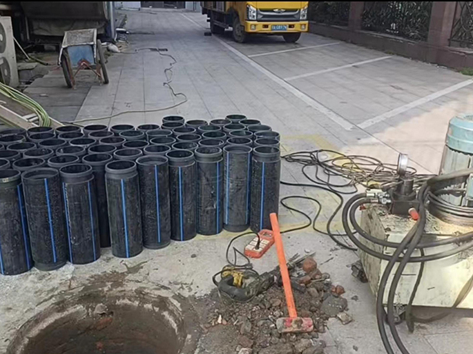 晋安PE置换管厂家 DN315置换管 非开挖管短管置换